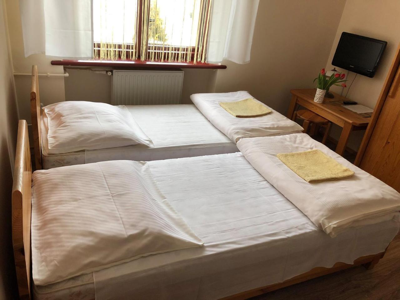 Chełmsko Śląskie Zadrna Rezydencja 아파트 호텔 외부 사진
